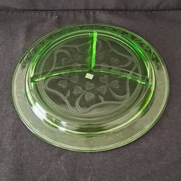 Vintage Depression Glass Hazel Atlas Green Cloverleaf 3 Part 10" Grill Plate #2 - Picture 3 of 7